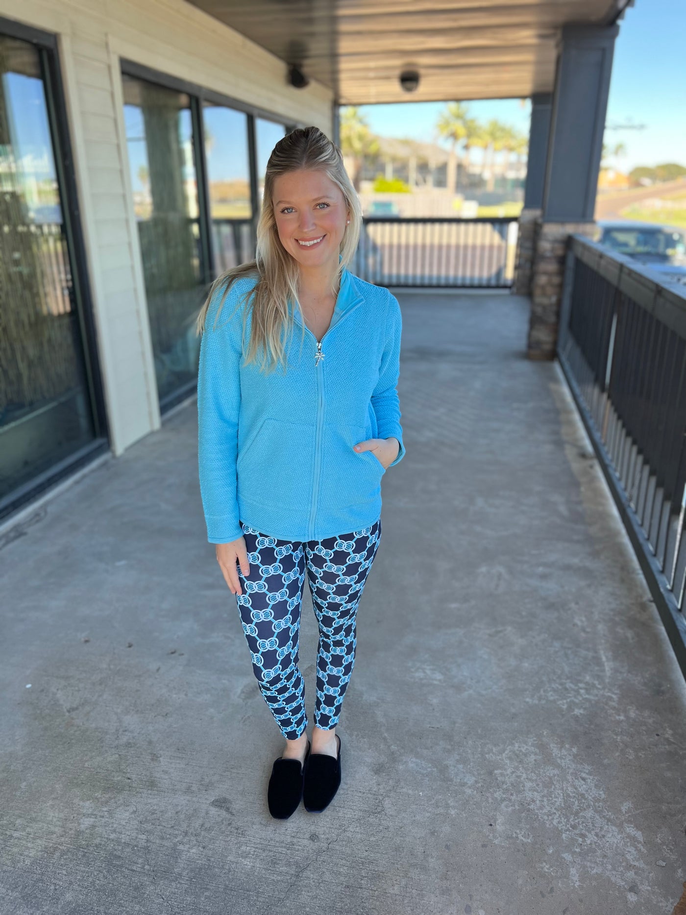 Medallion Print Ankle Legging
