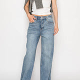 Slim Ultra High Rise 90's Straight Jeans