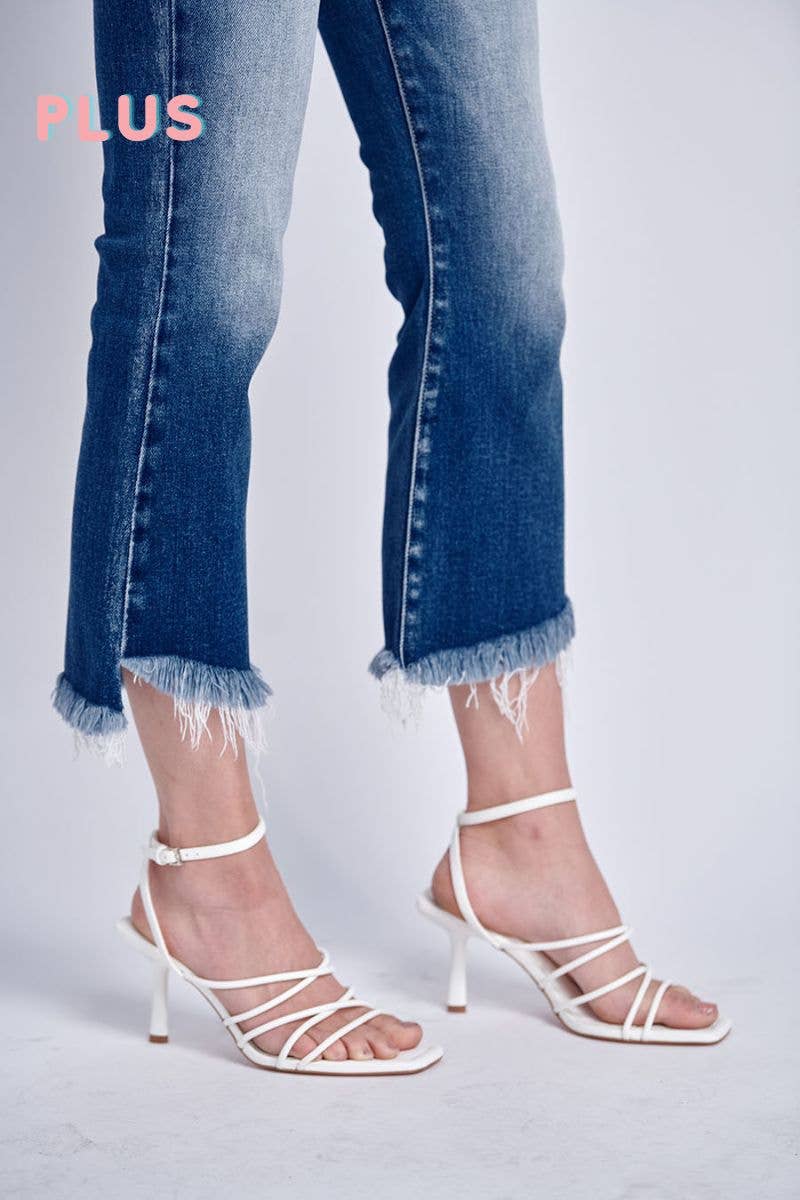 PLUS SIZE - HIGH RISE STRETCH CROP FLARE WITH FRAY HEM JEANS: 16/32
