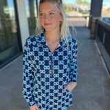 Medallion Kangaroo Top