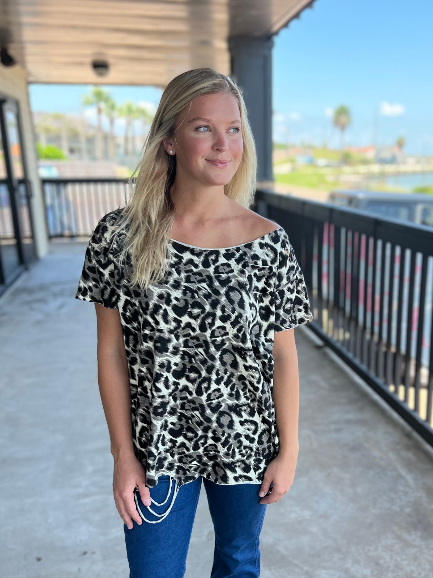 Off White Leopard Tshirt