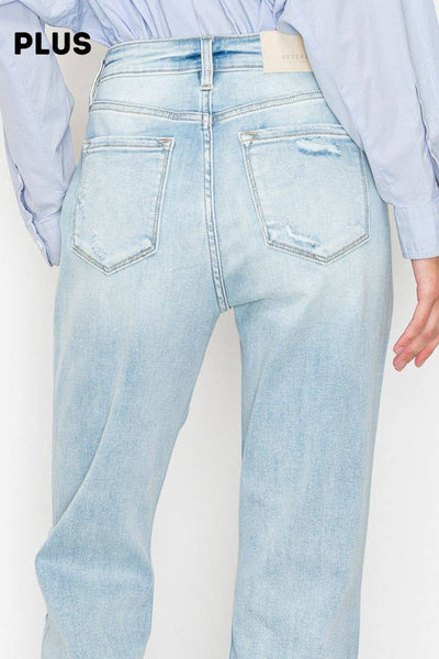 PLUS - HIGH RISE STRAIGHT JEANS: 16 (32)