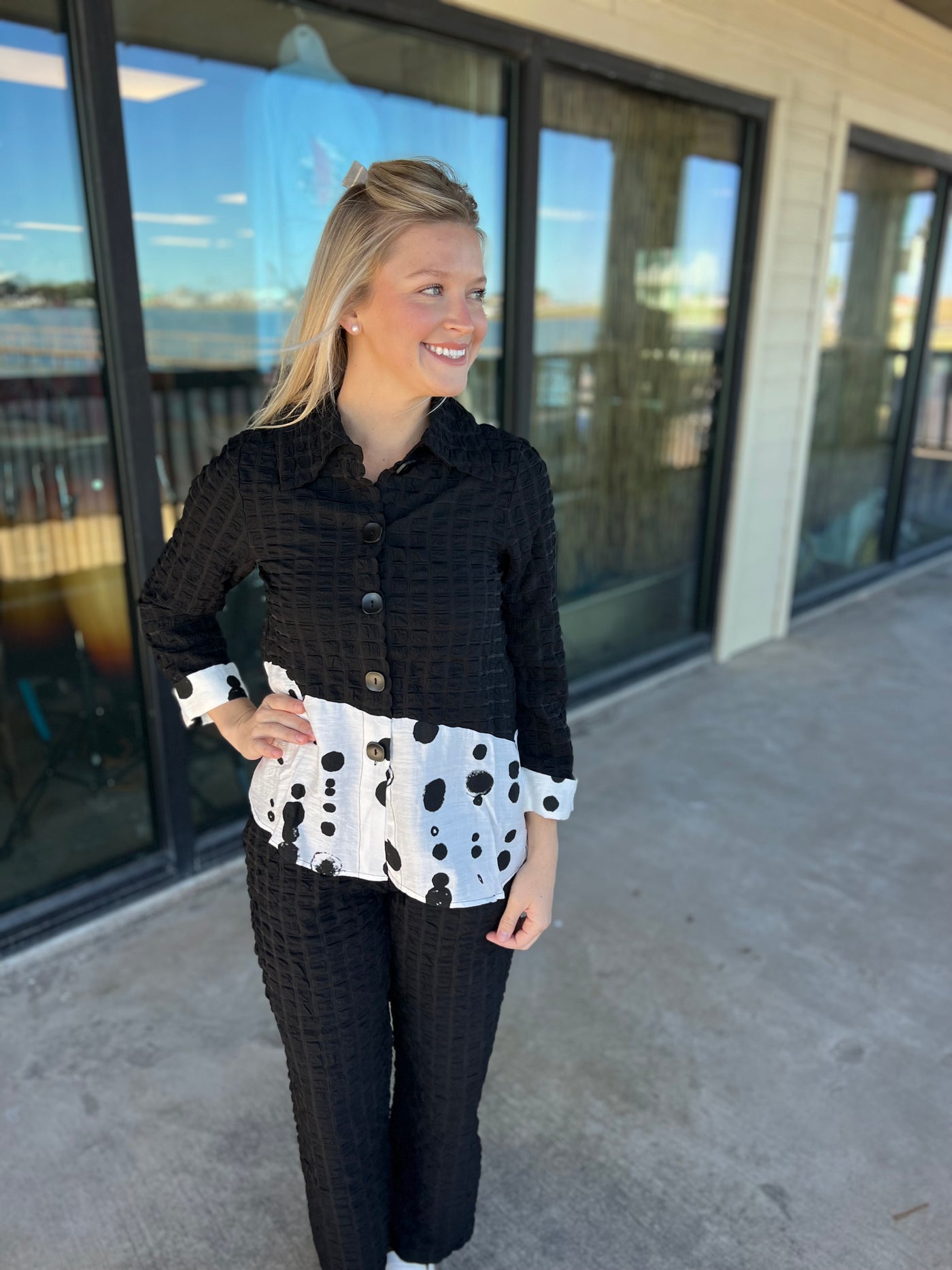 Black Puffer Top