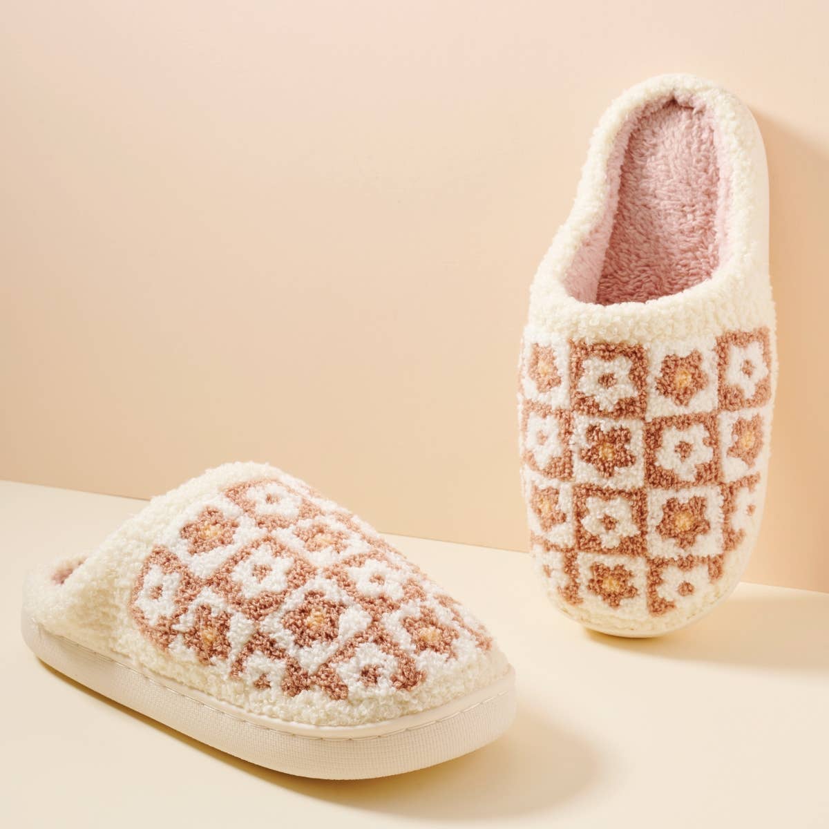 Flower Color Block Slippers