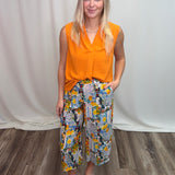 Lemon Printed Capri Pants