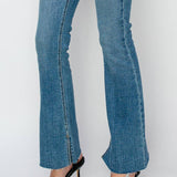 HIGH RISE FLARE JEANS: 1 (24)