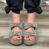 Bow Houndstooth Black & Tan Heel