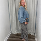 PLUS LEOPARD BARREL JEANS