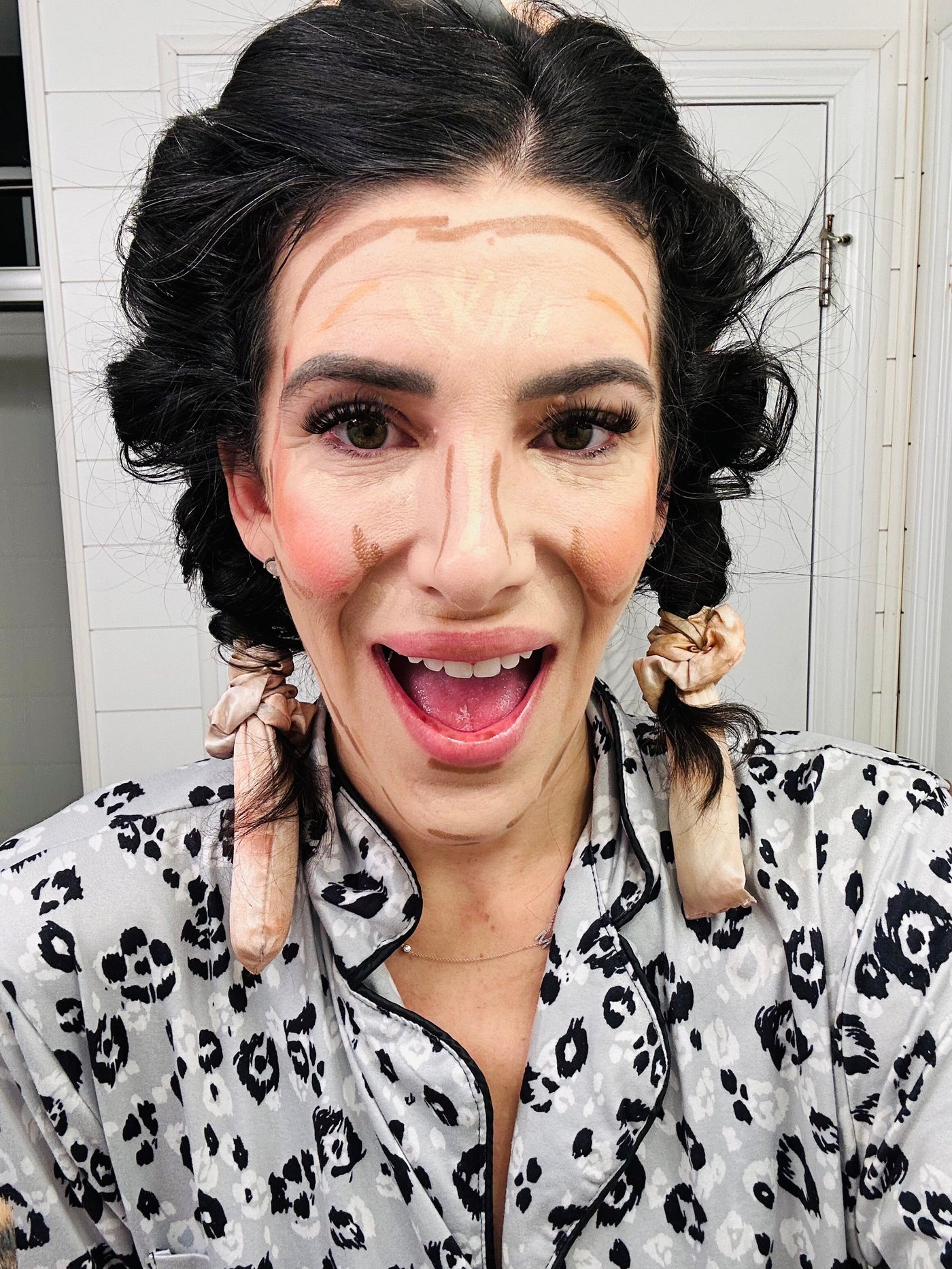 Contour Crayon