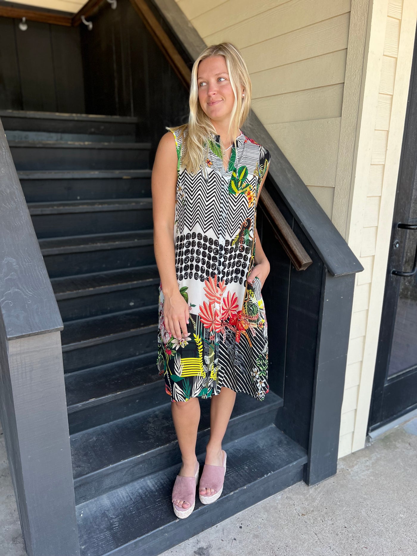 Black Sleeveless Silk Dress