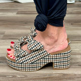 Bow Houndstooth Black & Tan Heel
