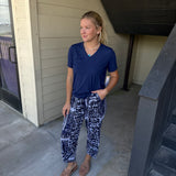 Navy Crinkle Capri Pants