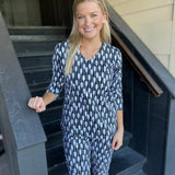 Champagne 3/4 Sleeve Neck