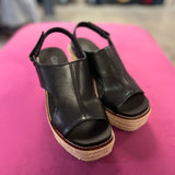 Black Wedge