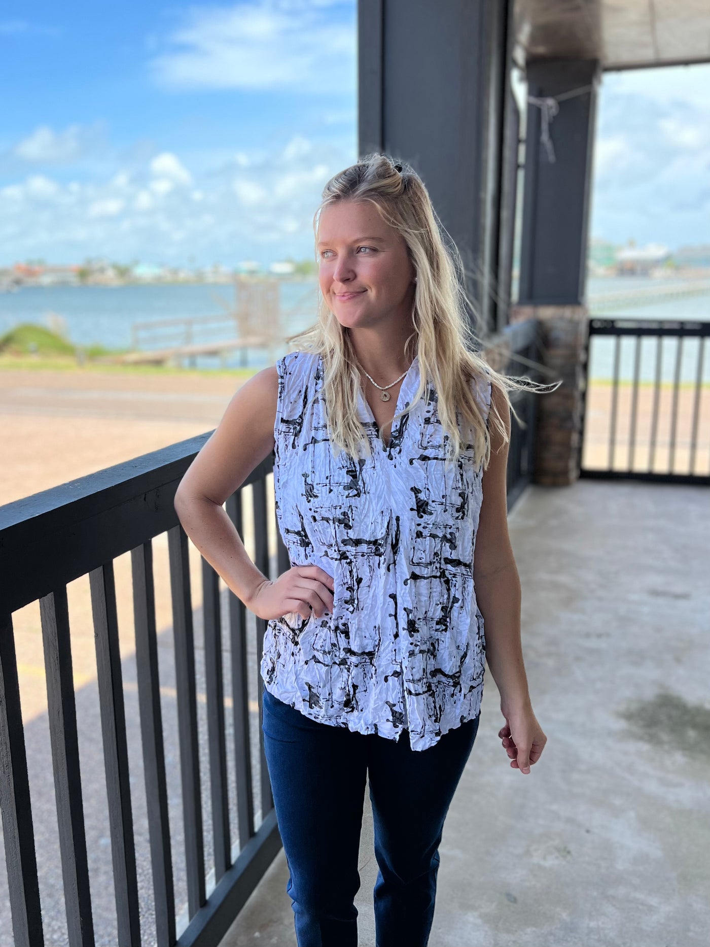 White and Black Sleeveless Top