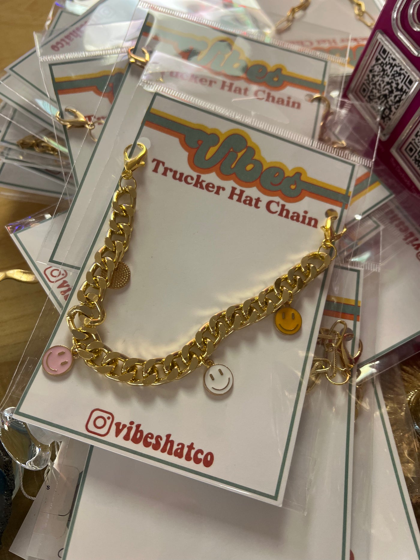Hat Chain