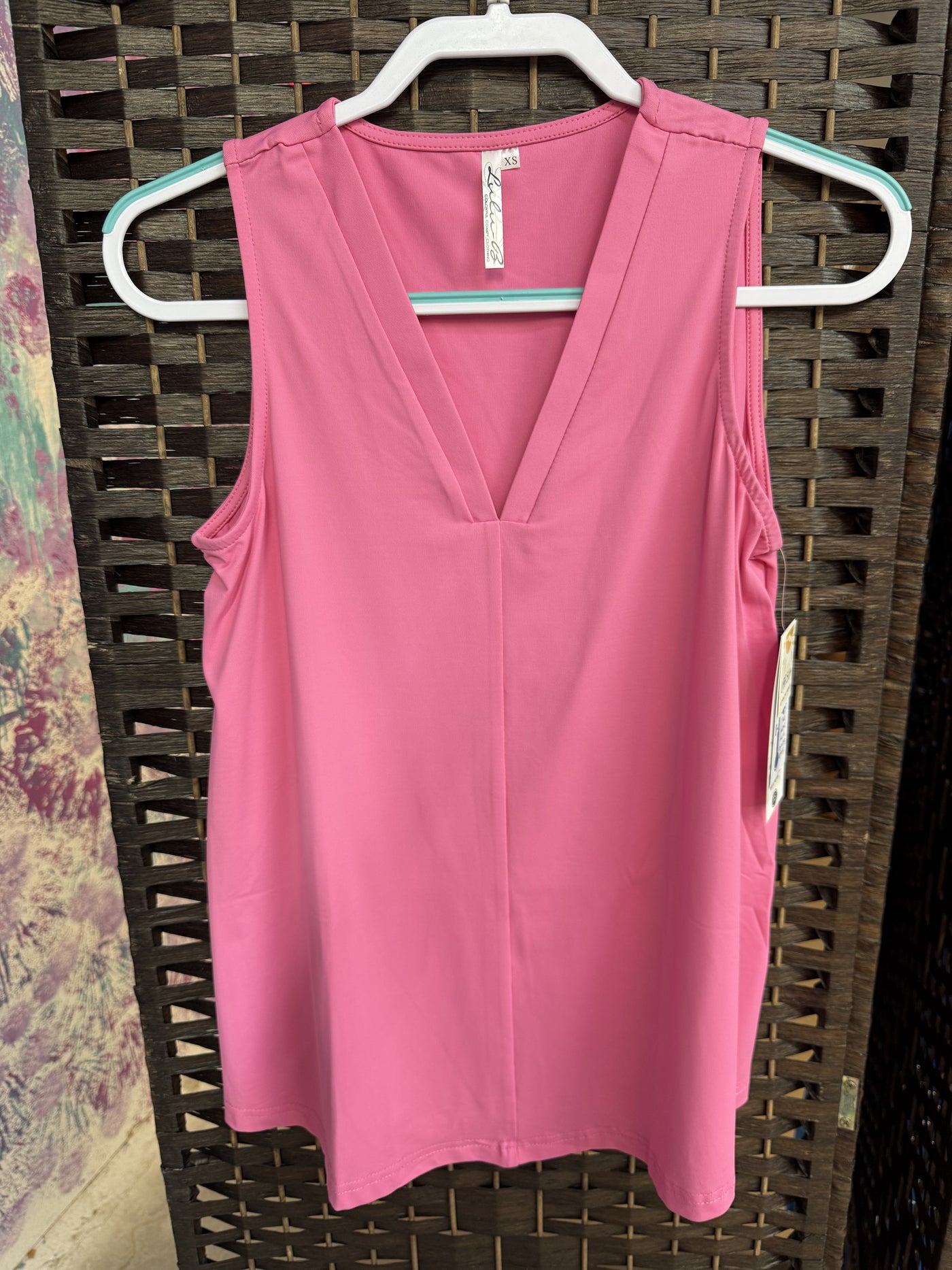 HOP Sleeveless V-Neck Tank
