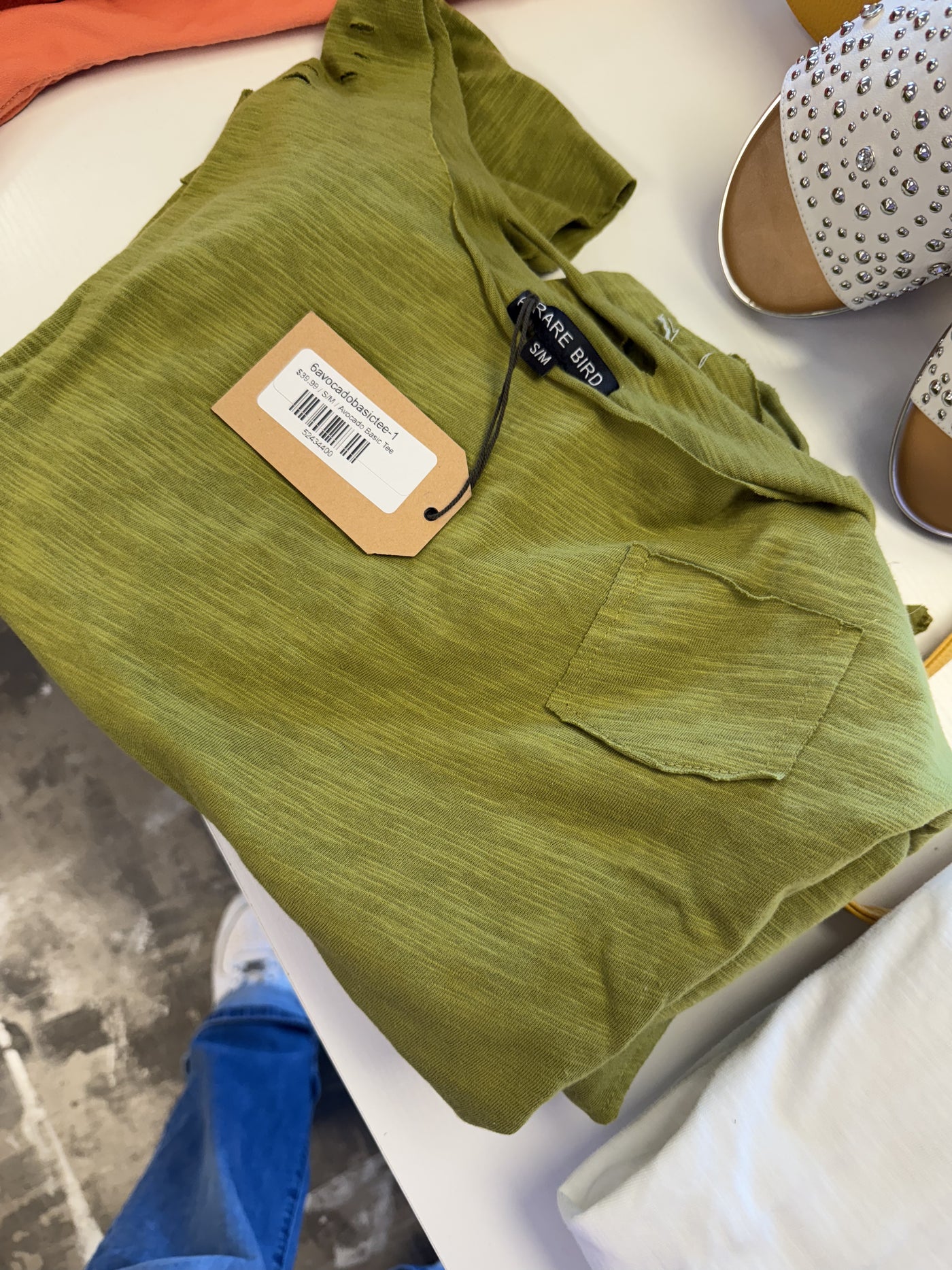Avocado Basic Tee