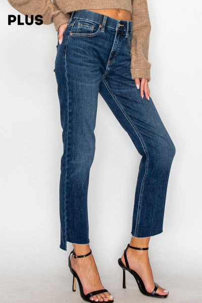 PLUS - TUMMY CONTROL HIGH RISE STRAIGHT JEANS: 16 (32)