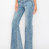 HIGH RISE SUPER STRETCH FLARE WITH SEAMED FRONT JEANS: 9 (28)