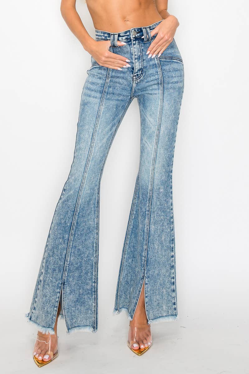 HIGH RISE SUPER STRETCH FLARE WITH SEAMED FRONT JEANS: 3 (25)