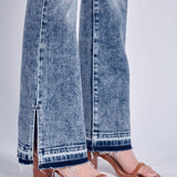 MID RISE STRETCH BOOTCUT W/ RELEASED FRAYED HEM & SLIT JEANS: 5/26