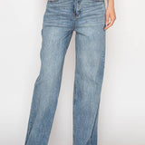 Slim Ultra High Rise 90's Straight Jeans