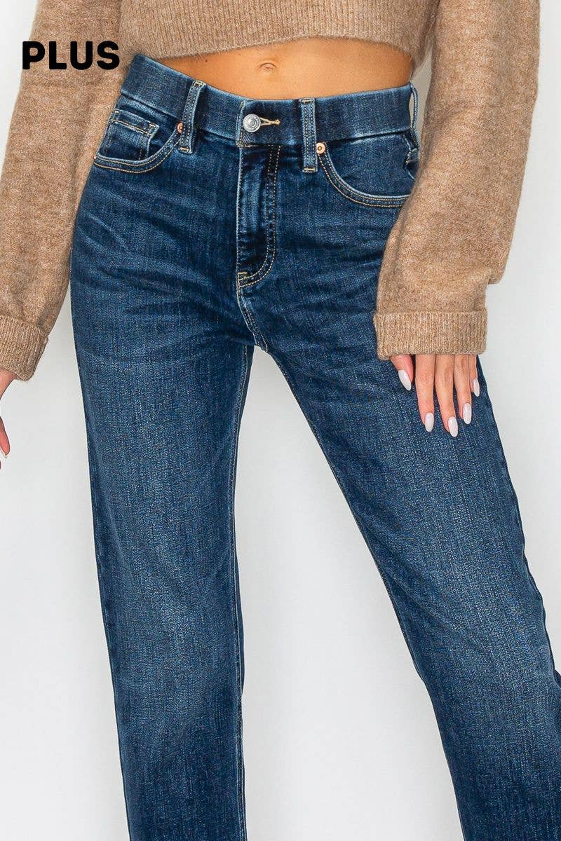 PLUS - TUMMY CONTROL HIGH RISE STRAIGHT JEANS: 16 (32)