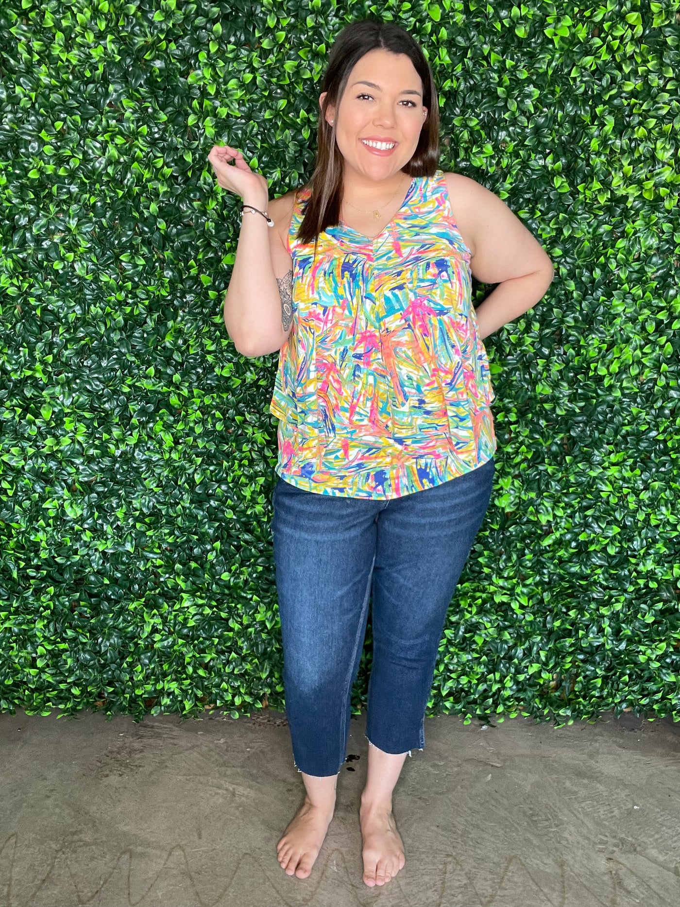 Hi-Waisted Cropped Straight Fit