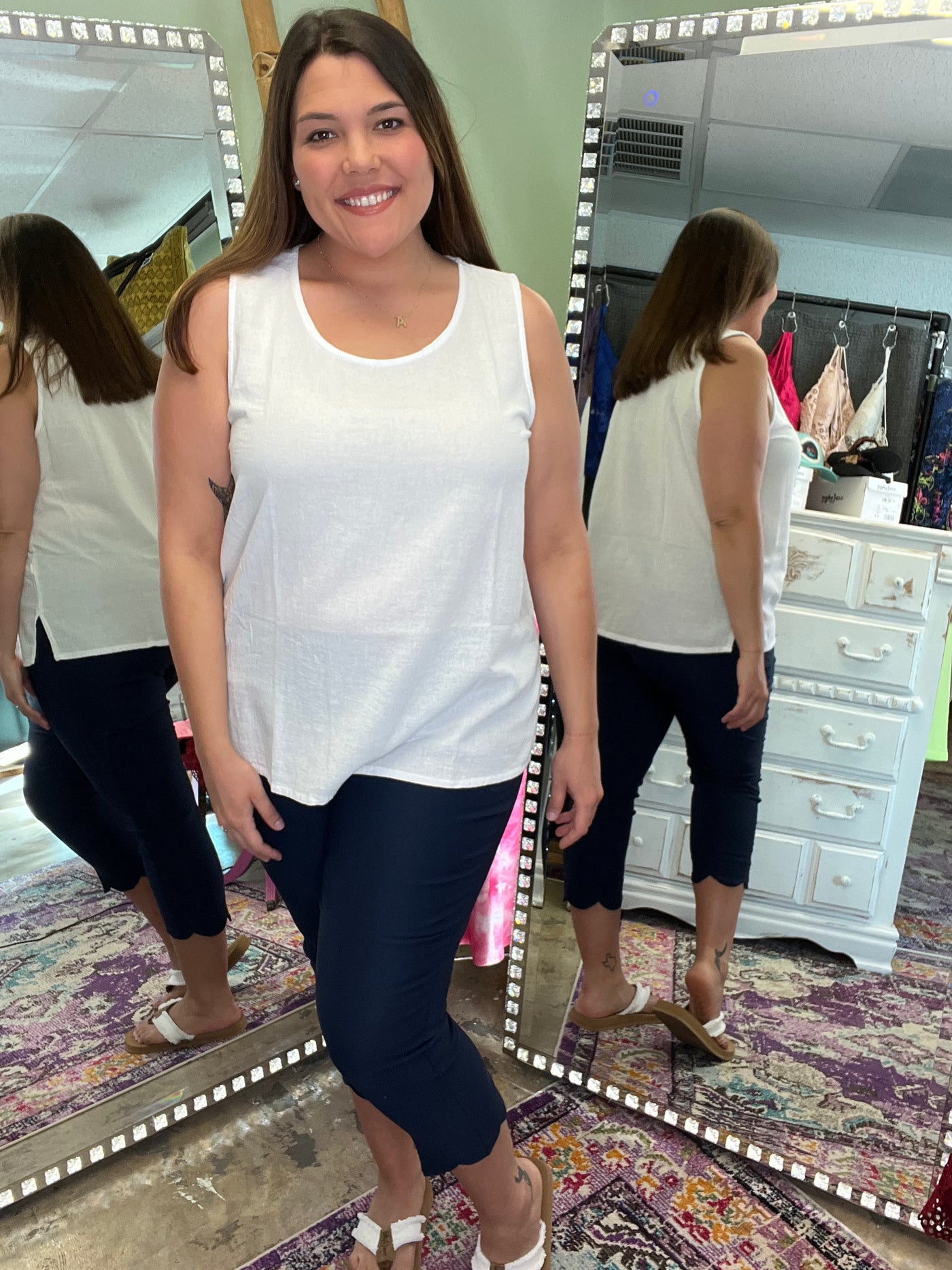 Navy Scallop Capri