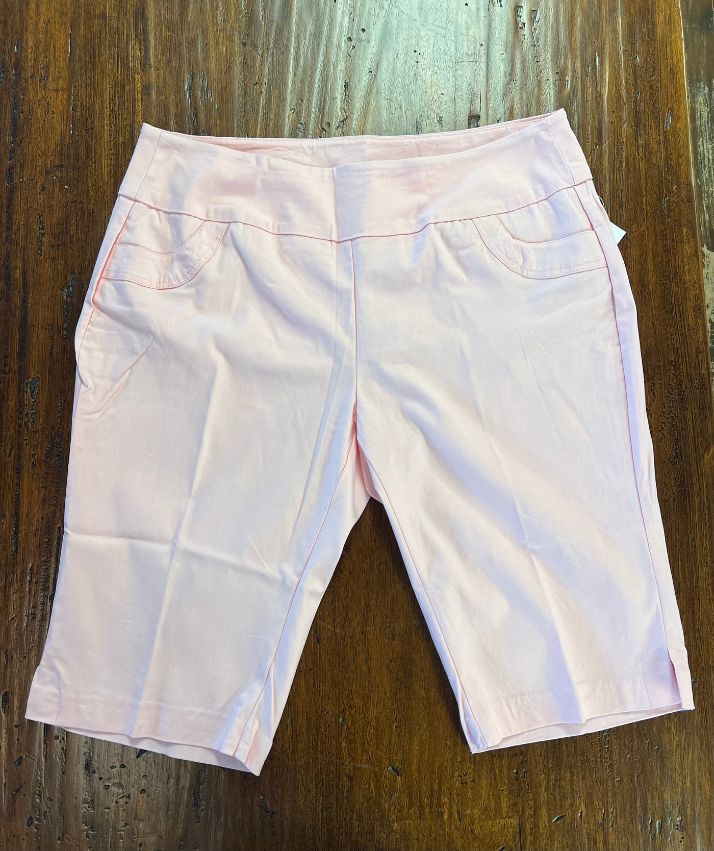 Light Pink Golf 2 Pocket Bermuda Shorts
